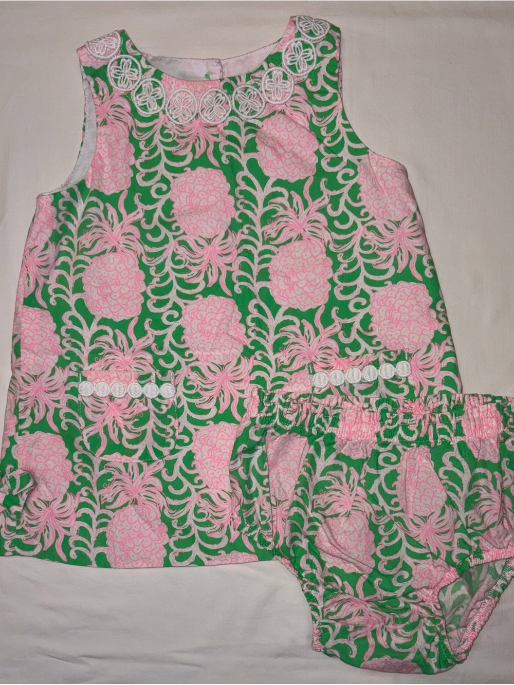 Lilly Pulitzer Shift Dress w/matching bloomers sz 18-24 months EUC